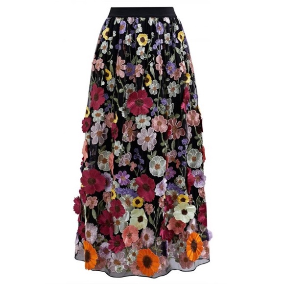 Chicwish 3D Floral Applique Maxi Skirt - Picture 2 of 9